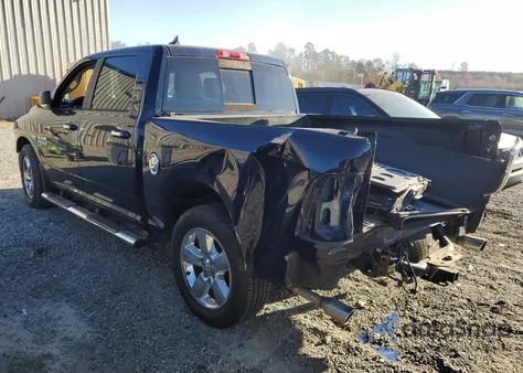 2016 Ram 1500 Slt z USA, uszkodzony, nr VIN 1C6RR6LT3GS215853